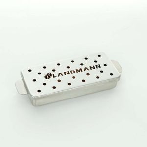 LANDMANN Selection Räucherbox Räuchern mit Holzchips Holzpellets Räuchermehl Verfeinert Grillgut rauchige Note Gas- und Holzkohlegrills 700 ml Volumen