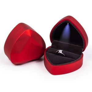Ringbox mit LED, Herzform, Samt, Eheringbox, Schmuck, Geschenkbox, Licht für Heiratsanträge(Rot)