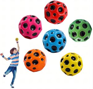 6PCS Astro Jump Ball, Astro Jump Ball Moon Ball Hohe Springender Gummiball Space Ball EIN Knallendes Geräusch Machen Ball Toy for Kids Party Gift