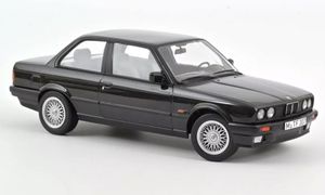 Norev 183203 BMW 325i (E30) schwarz metallic 1988 Maßstab 1:18 Modellauto