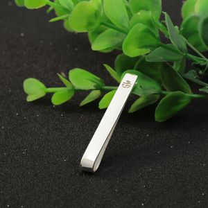 Silberne Krawattenklammer mit Buchstaben und gestempeltem Monogramm für Herren, Andenken, Kleidung, Accessoires, Jubiläumsgeschenk