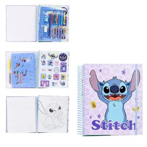 Album aktywności Disney Stitch