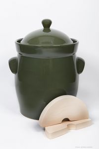 Original Bunzlauer Keramik Gärtopf grün 15 Liter inklusive Deckel und Stein zum fermentieren von Gemüse und Obst Einlegetopf Sauerkrauttopf Gurkentopf Fermentiertopf Rumtopf