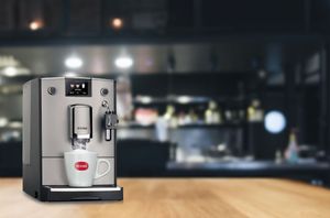 NIVONA - NICR 675 - Titan/Chrom - Kaffeevollautomat + 1 kg Kaffee GRATIS!