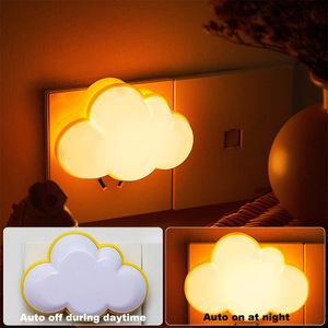 LED Kinder Baby Nachtlicht Steckdose Lichtsensor Warmweiß 3D Wolken Lampe Kinderzimmer Babyzimmer Treppen Decor
