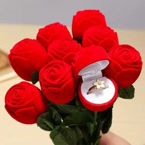 Krabička na prstýnky ve tvaru květiny ve tvaru kytice růžová sametová krabička na prstýnky, dárková krabička zásnubní krabičky na snubní prstýnky šperky - ROSABOX