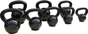 Toorx Fitness Kettlebell z litiny - s gumovou základnou - extra robustní - černý - 16 kg