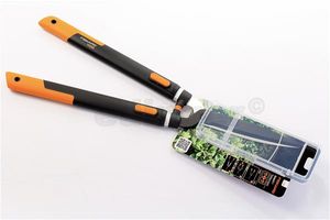 Fiskars SmartFit Teleskop-Heckenschere HS86 - Länge: 68-93cm; 1013565