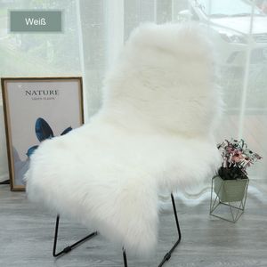 MODFU Schaffell Schaffellimitat Format Teppich Imitat Kunstfell Auflage Bettvorleger Schaf Lamm Fellteppich Kunstfell Shaggy Flauschig 60x100cm, Weiß