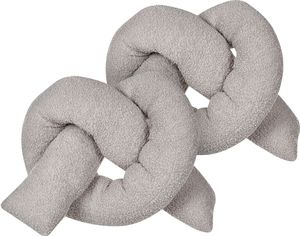 BELIANI Dekokissen 2er Set Grau Webpelz mit Füllung 172x14 cm Teddy-Optik Bretzelform Knotenkissen Modern Wohnzimmer Schlafzimmer Ausstattung