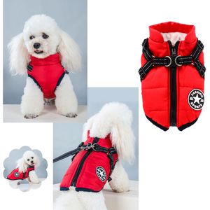 Winter-Haustier-Hundejacke mit Geschirr Winter-warme Hundekleidung für Labrador Wasserdichter Mantel für große Hunde Chihuahua Outfits, XL, Rot