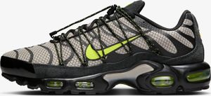 Nike Air Max Plus Utility "Black College Grey Volt" Grau/Grün, Größe: 49,5