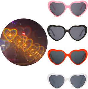 Heart Effect Glasses Spezialeffektbrillen 4pcs 4 Farbe Romantische Herz Brille Effekt interessant Lichtbeugungsbrille 3D Heart Diffraction Glasses Herzförmige Sonnenbrille für Bar Nachtclub