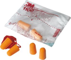3M Ear Plugs 1100 SNR 37dB Disposable Hygienically Packed in Polybag 100 Pairs