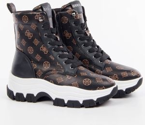 Bissonn Guess