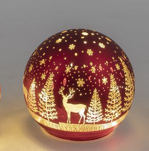 Formano Deko Kugel 15 cm Licht rot mit Hirsch und Bäume LED-Licht mit Timer Weihnachtskugel