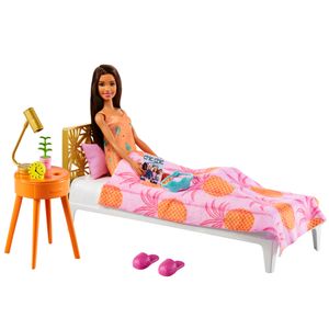Barbie Möbel-Spielset Schlafzimmer mit Puppe, Puppenhaus-Möbel