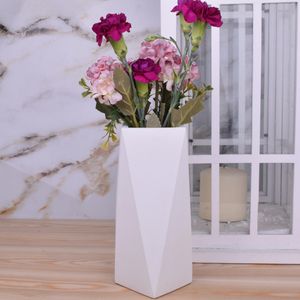 Vase "Christine" Design aus Beton weiß Deko Wohnzimmer Küche Tisch Fenster Handarbeit Unikat