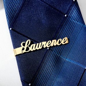 Namens-Krawattenklammern für Männer, personalisierter Name, Buchstabe, Edelstahl-Krawattenklammern, Charm-Geburtstagsschmuck, Ehemann, Trauzeuge
