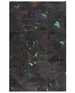 BELIANI Teppich Braun und Blau Kuhfell rechteckig 140 x 200 cm Kurzhaar Kurzflor handgefertigt mit Muster Geometrisch Abstrakt Patchwork Modern Indoor