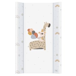 Ceba Baby Wickelauflage 80 x 50 cm  Wickelunterlage Wickeltischauflage 2 Keil Wickelmulde - Abwaschbar für Mädchen und Junge - Giraffe