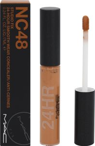 MAC Studio Fix 24-Hour Smooth Wear Concealer