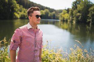 Trachtenhemd Langarm Trachtenmode mit  Stickerei Slim fit, Farbe:Rot, Größe:XL