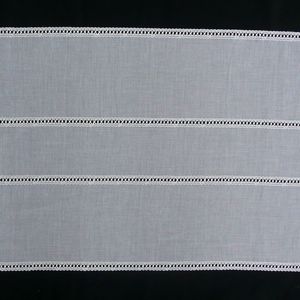 Gardinenstoff Flächenpaneele Tischband weiß mit Stickerei Breite: 47cm