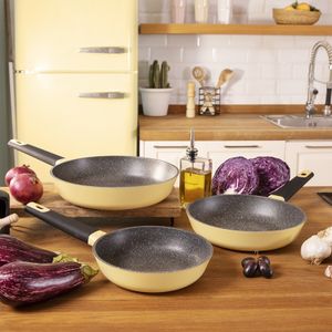 Sada pánví 18-22-26 cm z vysoce kvalitního litého hliníku s 5 vrstvami a nepřilnavým povrchem Select Teflon® bez , difuzní základna Full Induction.