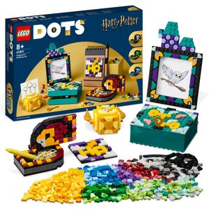 LEGO 41811 DOTS Hogwarts Schreibtisch-Set, DIY Harry Potter Zubehör für die Schule, Bastelset-Deko und Aufnäher, Bastel-Mosiak-Spielzeug-Set für Kinder