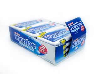 Mentos Clean Breath Peppermint 12 opakowań 21g Opakowanie Rodzinne