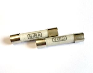 5x T2A SIBA Keramik-Röhre Time-Lag Zylindersicherung 2,5A T2,5A H500V #721100