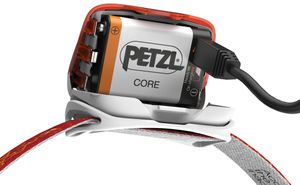 Petzl Actik Core Led 450 Lumen Stirnlampe Damen und Herren Kopflampe , Farbe:schwarz