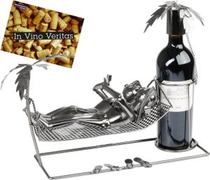 BRUBAKER Weinflaschenhalter Urlaubspaar - Metall Flaschenhalter Paar im Urlaub auf Hängematte mit Palmen - 40 cm Wein Geschenk mit Grußkarte
