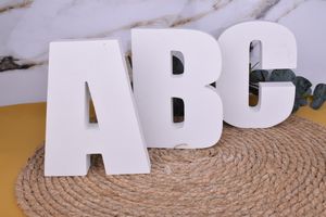 Buchstaben Alphabet mit Sonderzeichen aus Beton Dekoration Einrichtung weiß ABC O
