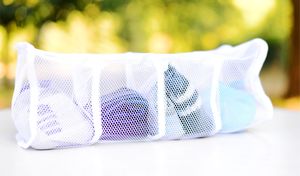 Socken Wäschenetz mit 4 Fächern | Wäschetasche | Wäschebeutel | ideal für Dessous Unterwäsche | bis 60 Grad | Feinwäsche