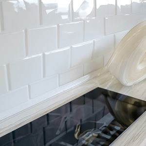PVC Weichsockelleiste selbstklebend Sockeldichtung Küchensockel 10mm x 10mm 5m