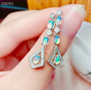 Hochzeitsgeschenk Natürlicher und echter Opal-Ohrring 925er Sterlingsilber Fahshion Natürlicher echter Opal-Ohrring