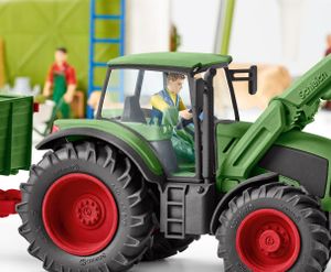 Schleich Farm World Traktor mit Anhänger - 42379