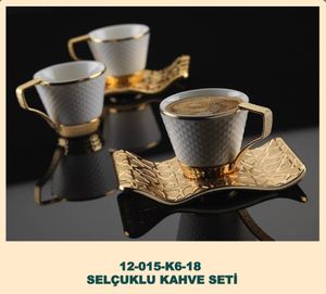 12 Teiliges Kaffee Set, Espresso, Mokka aus Porzellan mit Goldenem Rand sowie Griff, dazu Unterteller aus Messing