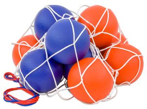 Betzold 100149 - Softball-Set 10 Schaumstoffbälle 16 cm im Ballnetz Kinder-Ball