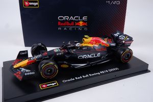 Red Bull RB18 - Sergio Perez (2022), 1:43 BBurago Signature