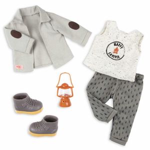 Our Generation - Deluxe Jungen Outfit - Zeltlager mit Laterne