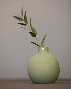 Vase Albacken rund Minivase grün rustikal minimalistisch