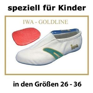 »IWA-405« GR 33 Turnschläppchen / Gymnastikschuhe speziell für Kinder, cremefarben mit grünem Streifen