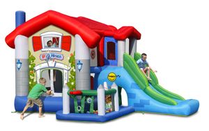 Happy Hop Velký dům 9 v 1 se skluzavkou, velkou skákací plochou a míčky na hraní 4,6m x 3,3m. Výška 2,7m. 15m2 Fukar a příslušenství součástí balení. Happy Hop Velký dům 9 v 1 se skluzavkou, velkou skákací plochou a míčky na hraní 4,6m x 3,3m. Výška 2,7m. 15m2 Fukar a příslušenství součástí balení.