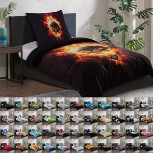 SANILO® Bettwäsche 135x200 cm, 100% feinste Baumwolle, 2-teilig, Bettbezug, Kissenbezug 80x80cm - Totenkopf in Flammen