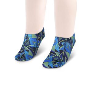 Aqua Schuhe in verschiedenen Größen (18-20 - 33-35) atmungsaktive Schwimmschuhe für Kinder in verschiedenen Designs, Strandschuhe Dreieck 30-32