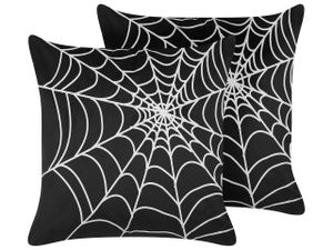 BELIANI Dekokissen Schwarz / Weiß 2er Set aus Samtstoff 45 x 45 cm mit Spinnennetz-Muster Quadratisch Halloween Motiv Wohnzimmer Accessoires Dekoration