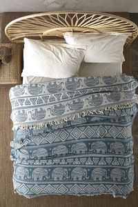 BOHORIA® Premium Tagesdecke Bali - Bettüberwurf Wohndecke Wendedecke Kuscheldecke Sofadecke mit Muster | extra-groß 220 x 240 cm (Elephant Teal)
